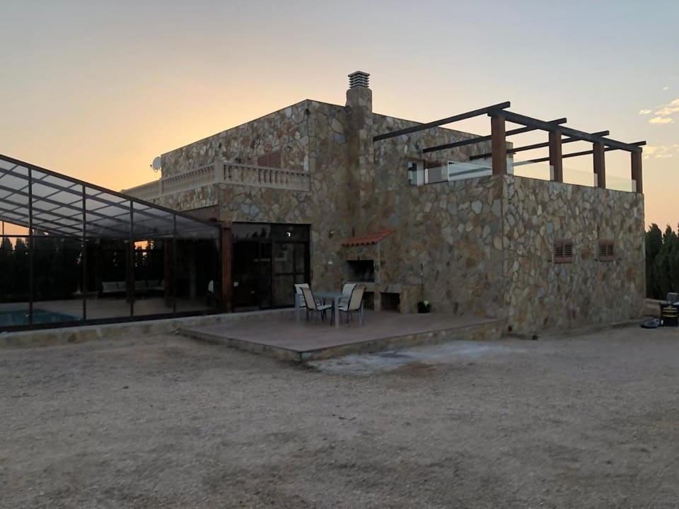 Property building, Day, Swimming pool, Sunrise, Sunset