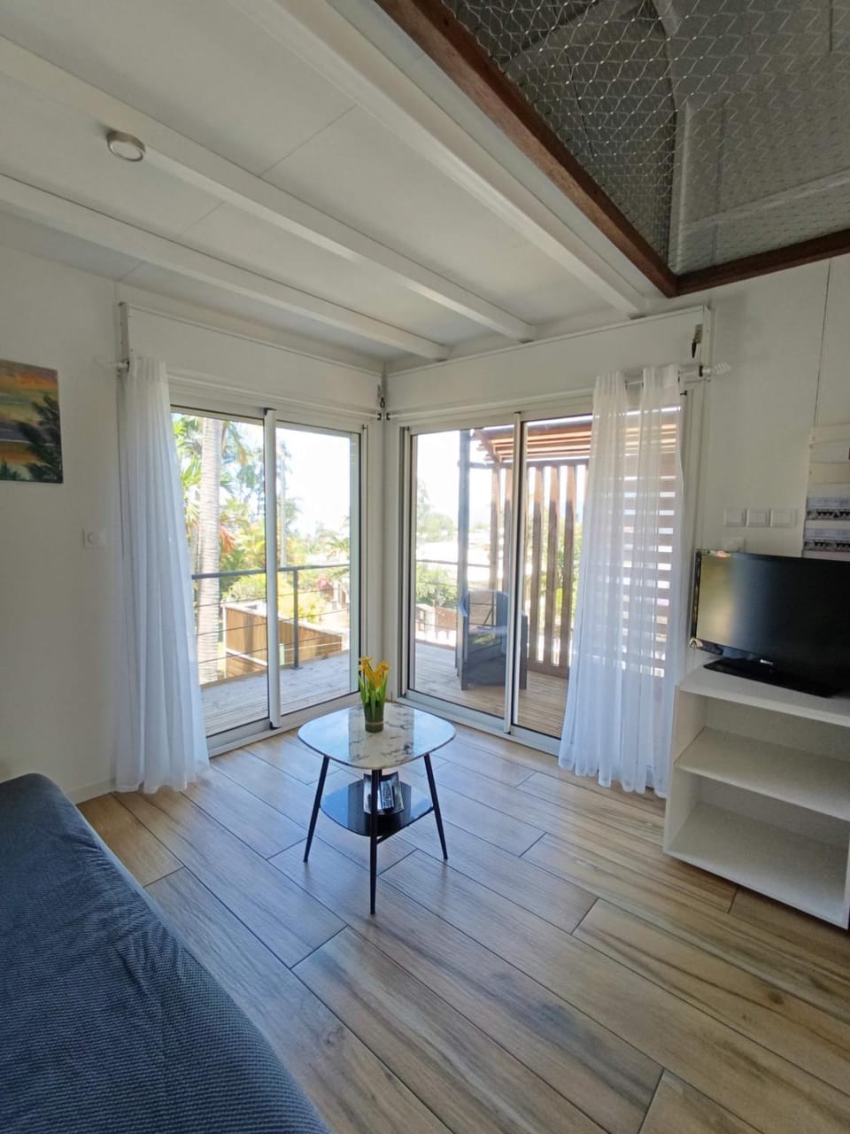 Communal lounge/ TV room, TV and multimedia, View (from property/room), Balcony/Terrace, Living room