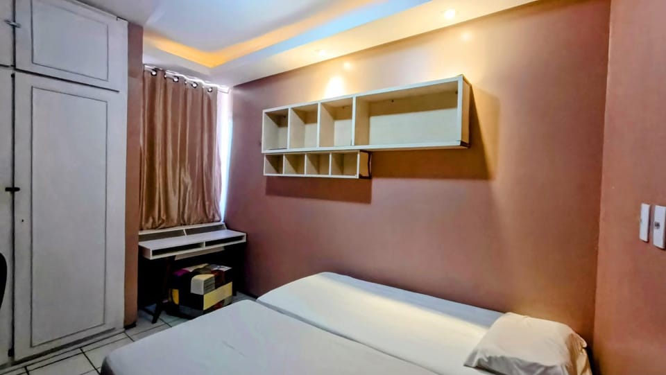 Bed, Bedroom, wardrobe