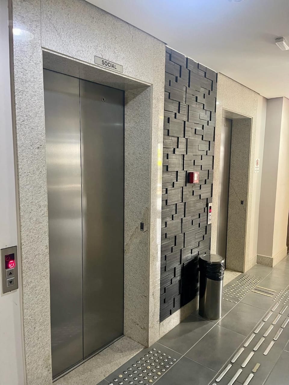 elevator