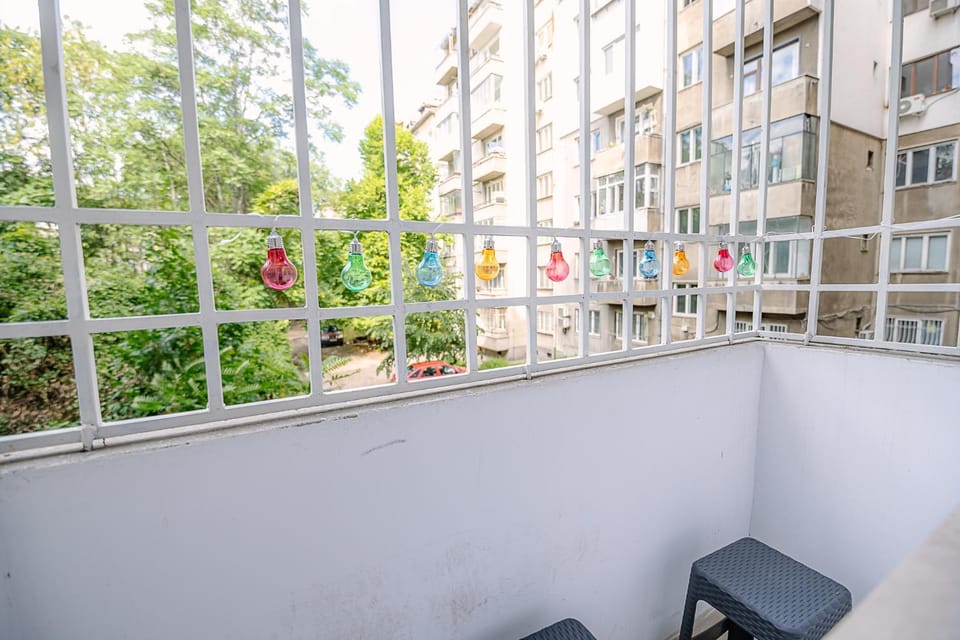 Property building, Patio, Day, View (from property/room), Balcony/Terrace