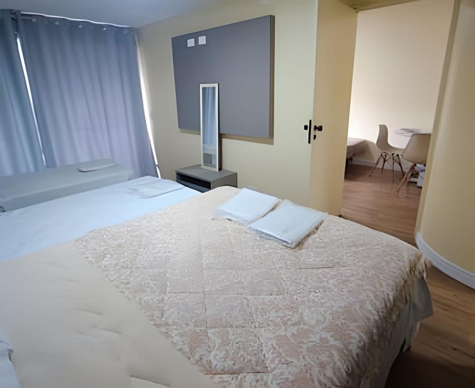 Apartamento Cristal 5 Pessoas Liberdade SP Apartment in Sao Paulo City