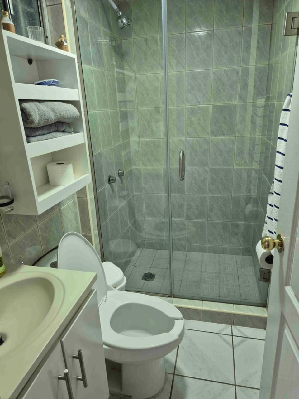 Shower, Bathroom