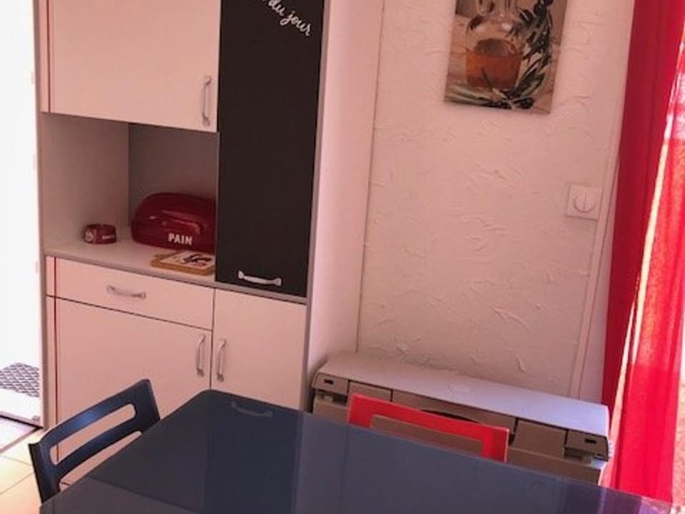 Appartement Calme Climatisé avec Parking Proche Centre et Plage pour 4 Pers - FR-1-607-234 Apartment in Agde