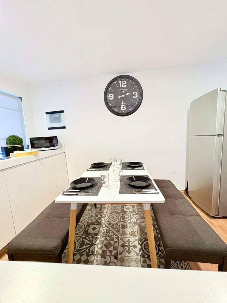 Kitchen or kitchenette, Kitchen or kitchenette