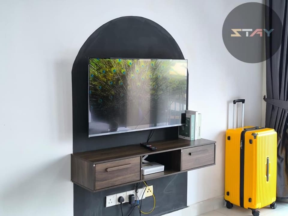 Teega 4Pax Stylish Comfort Studio Netflix BySTAY Apartment in Johor