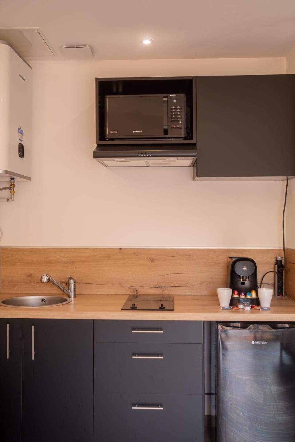 Appartement Neuf Climatisé Terrasse Voie Verte Centre Thermal Apartment in Occitanie