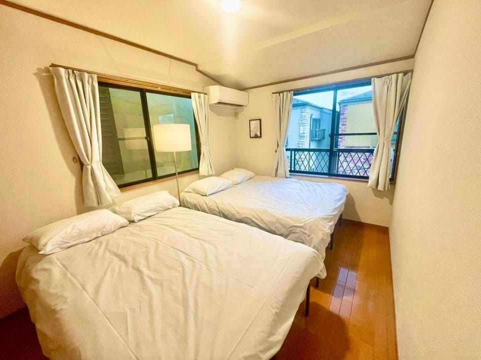 新宿4分 渋谷区の戸建てまるごと貸切 80平米 3寝室 最大8名 幡ヶ谷駅5分 Apartment in Shibuya