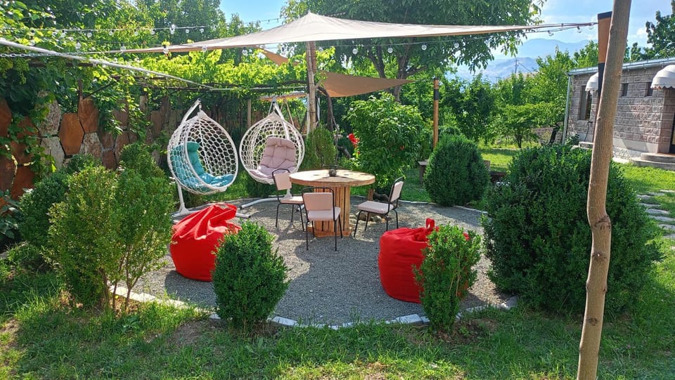 Garden, Garden view