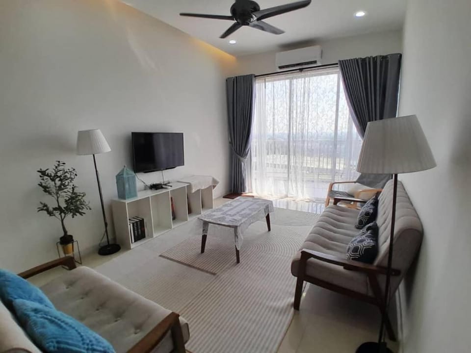 Condominium Crystal Heights Apartment in Perak