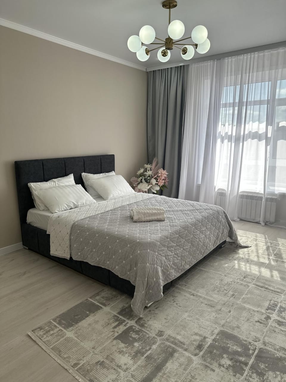 ПОЛНОЦЕННАЯ ТРЕХКОМНАТНаЯ ЛЮКС Apartment in Kazakhstan