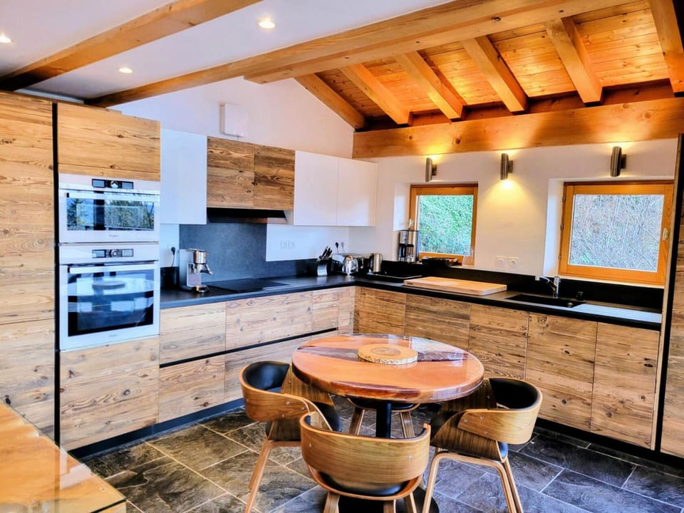 Chalets De La Croisette - Spacieux Chalet des Cerfs 10 personnes MAE-7964 Chalet in Landry