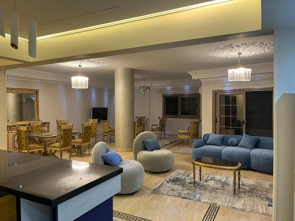 Elegant Banafseg Oasis Apartment in New Cairo City