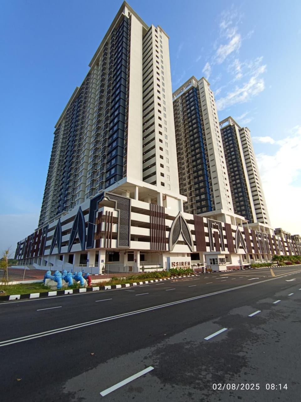 SR Sireh Residence Apartment in Malaysia