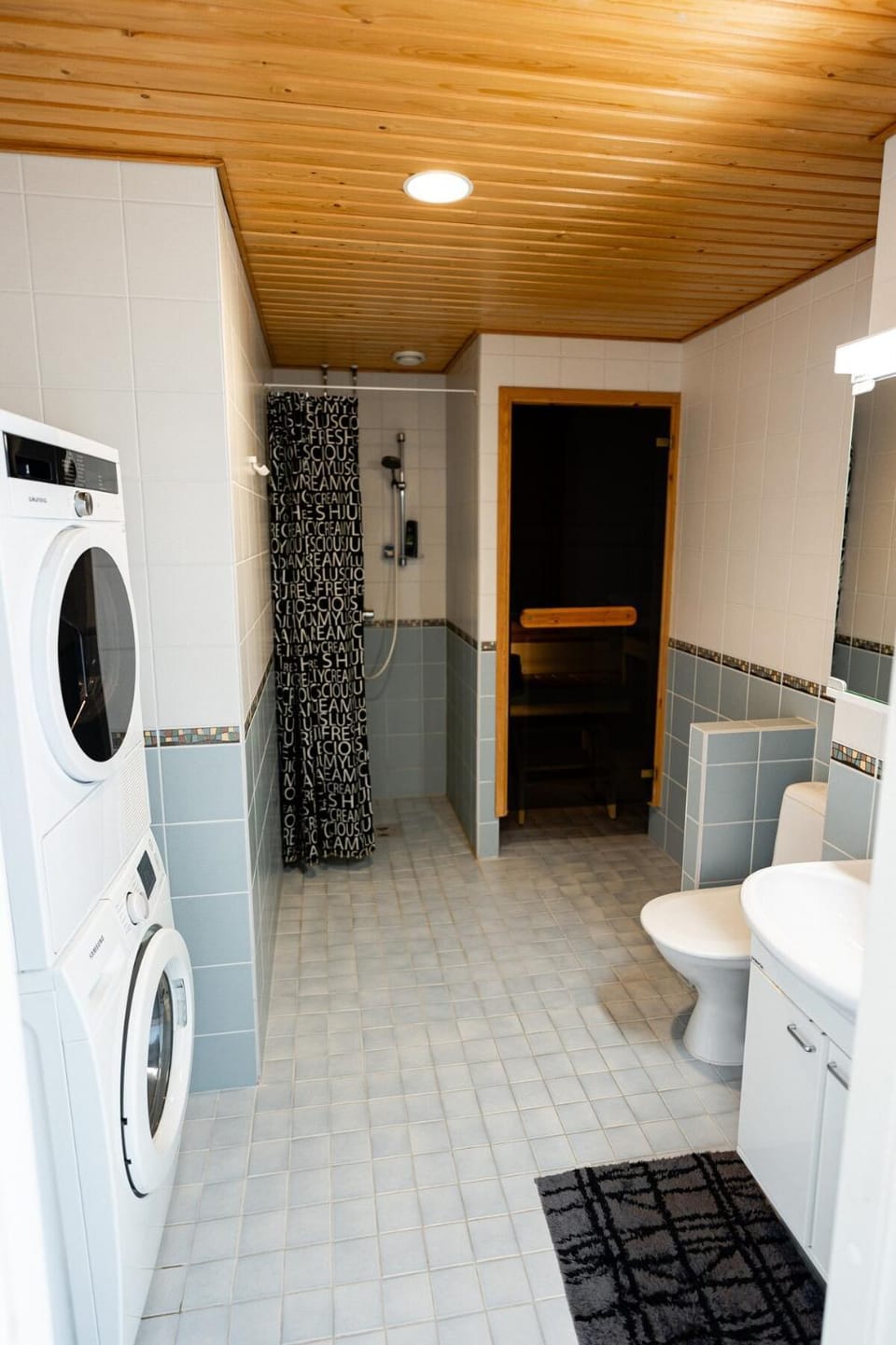 Toilet, Bathroom, washing machine, dryer