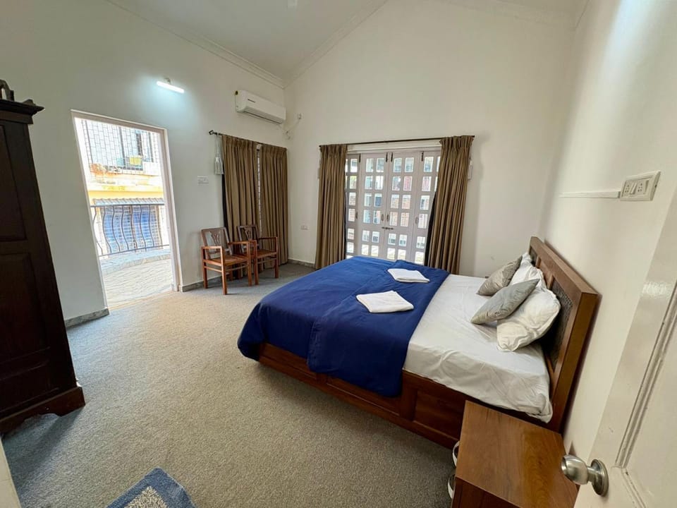Luxury 4BHK Villa with Private Swimming Pool Near Calangute and Baga Villa in Calangute