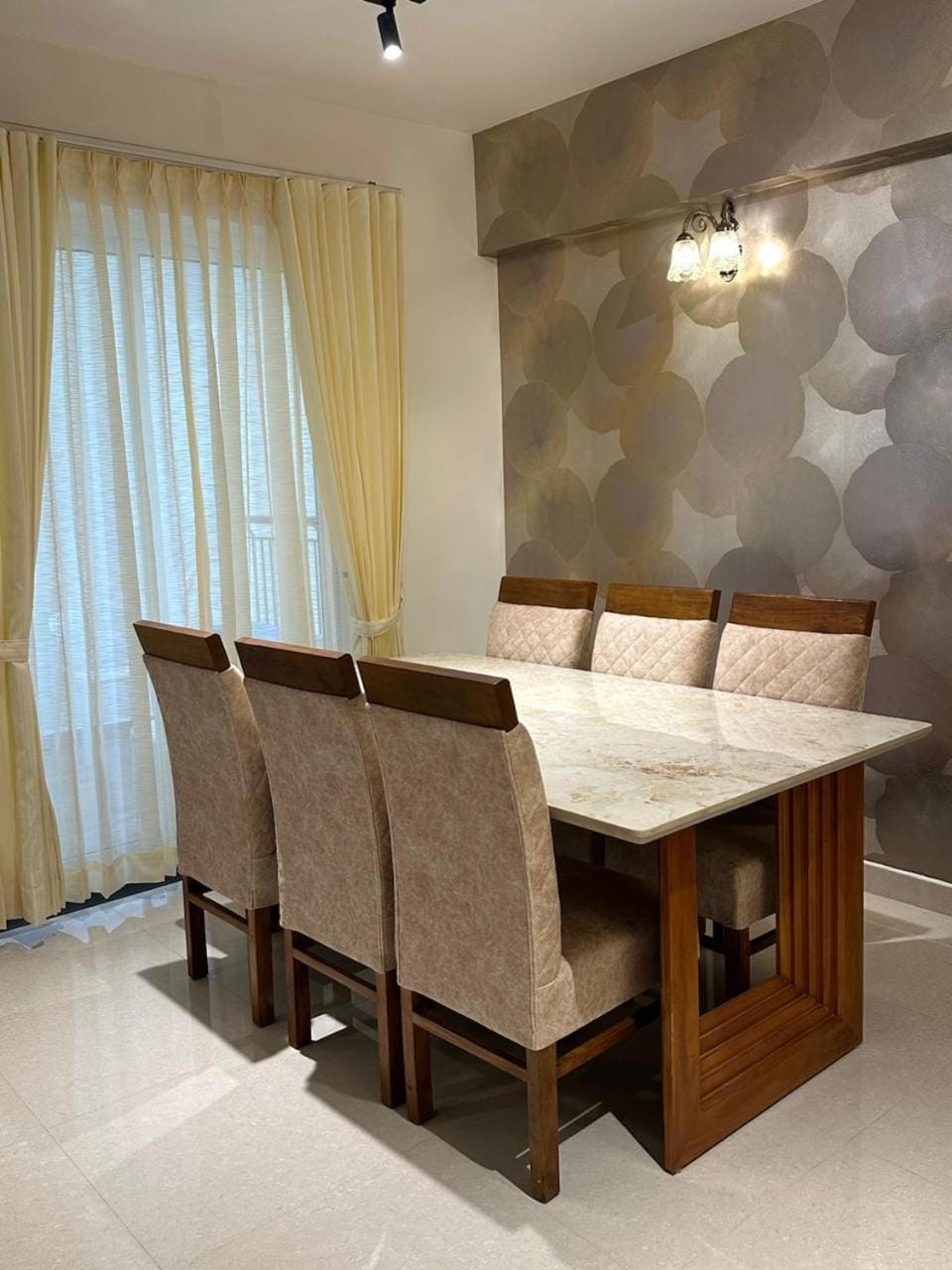 Go Royal Home Apartment in Thiruvananthapuram