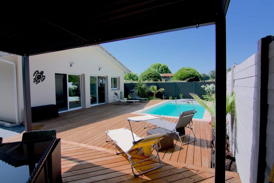 Patio, Pool view