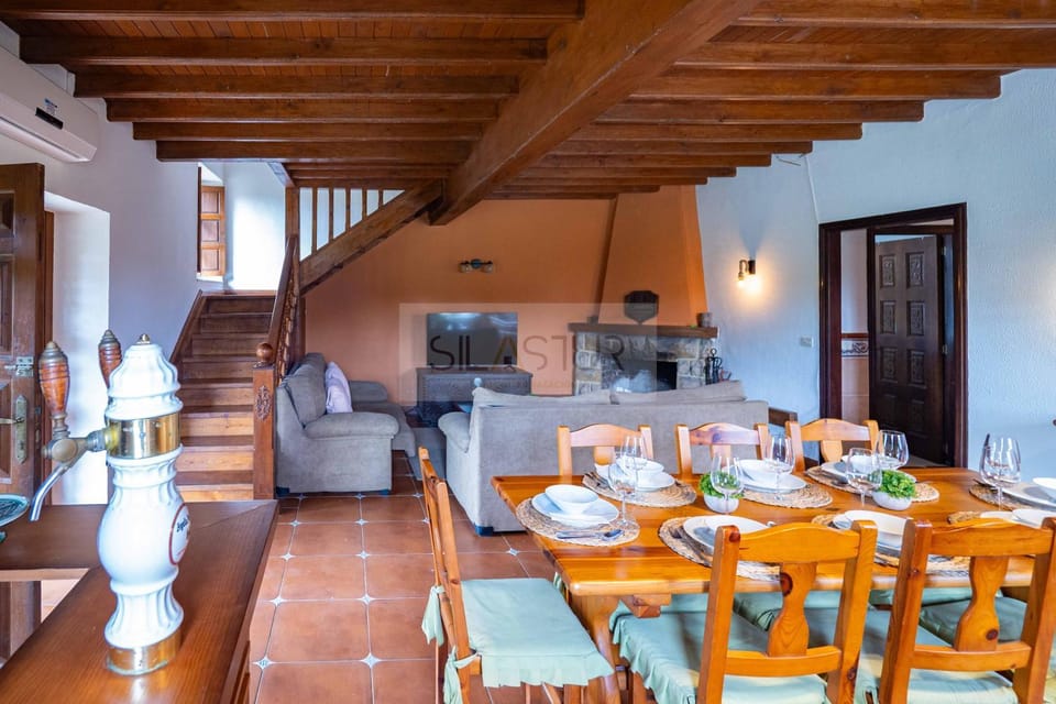 Llagar De Torretejera By Silastur House in Asturias