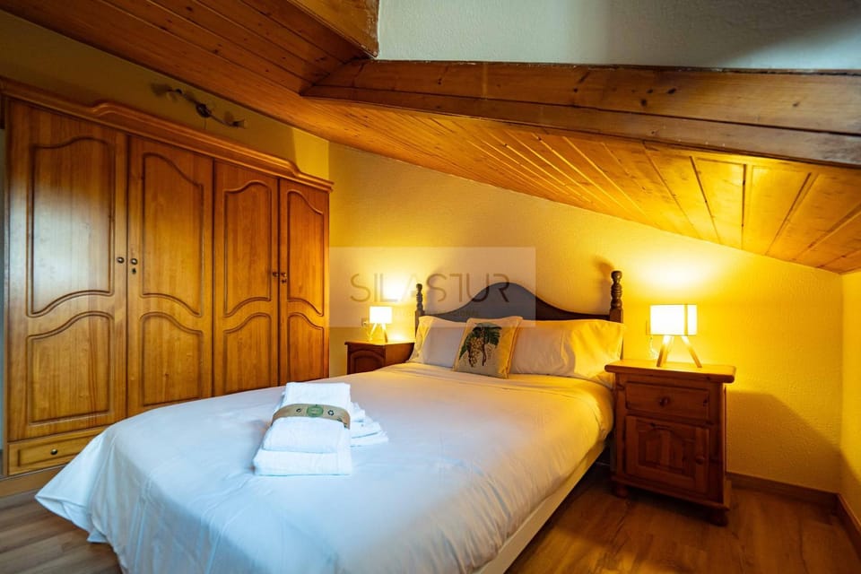 Llagar De Torretejera By Silastur House in Asturias