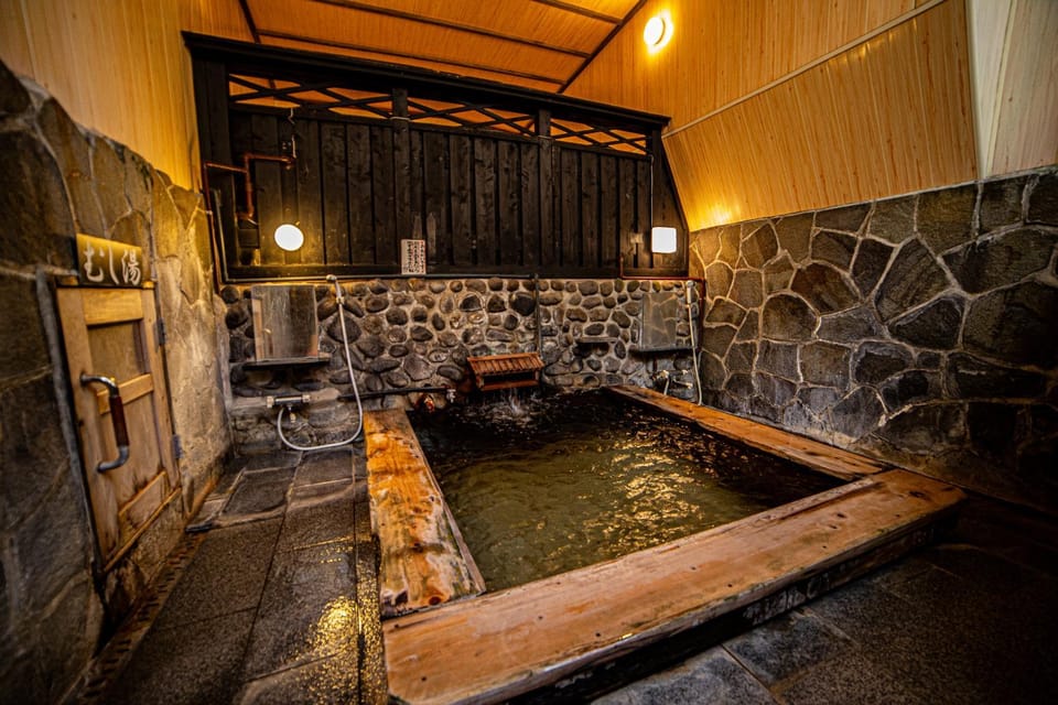 Hot Spring Bath, Bath