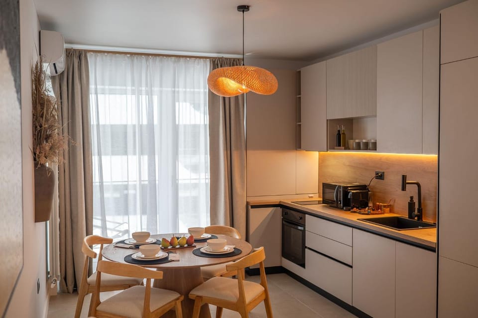 D`vin Odyssey Free-Pool-SPA-Playground Apartment in Constanța County