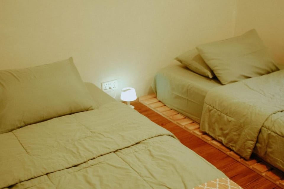 Villa Teras Makati 4BR near Curug Nangka House in West Java