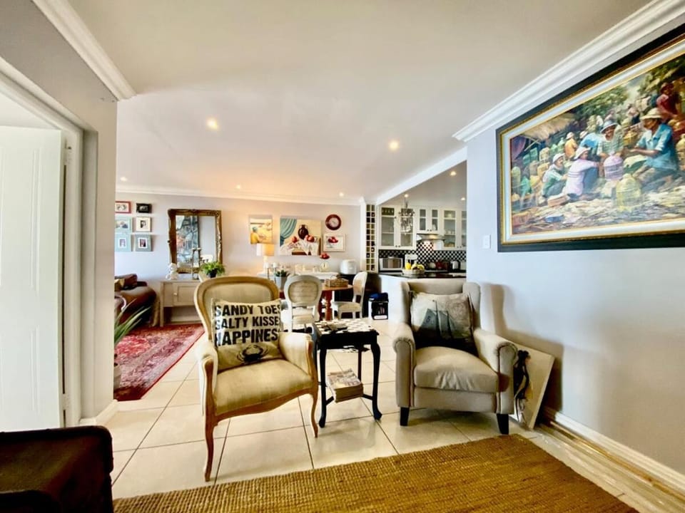 Oceanfront paradise - De Kelders Apartment in Western Cape
