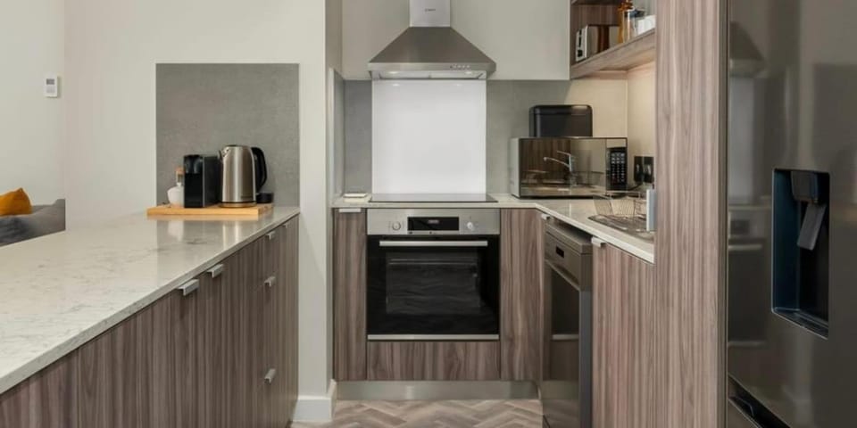 Modern Scandic style- central living Apartment in Cape Town