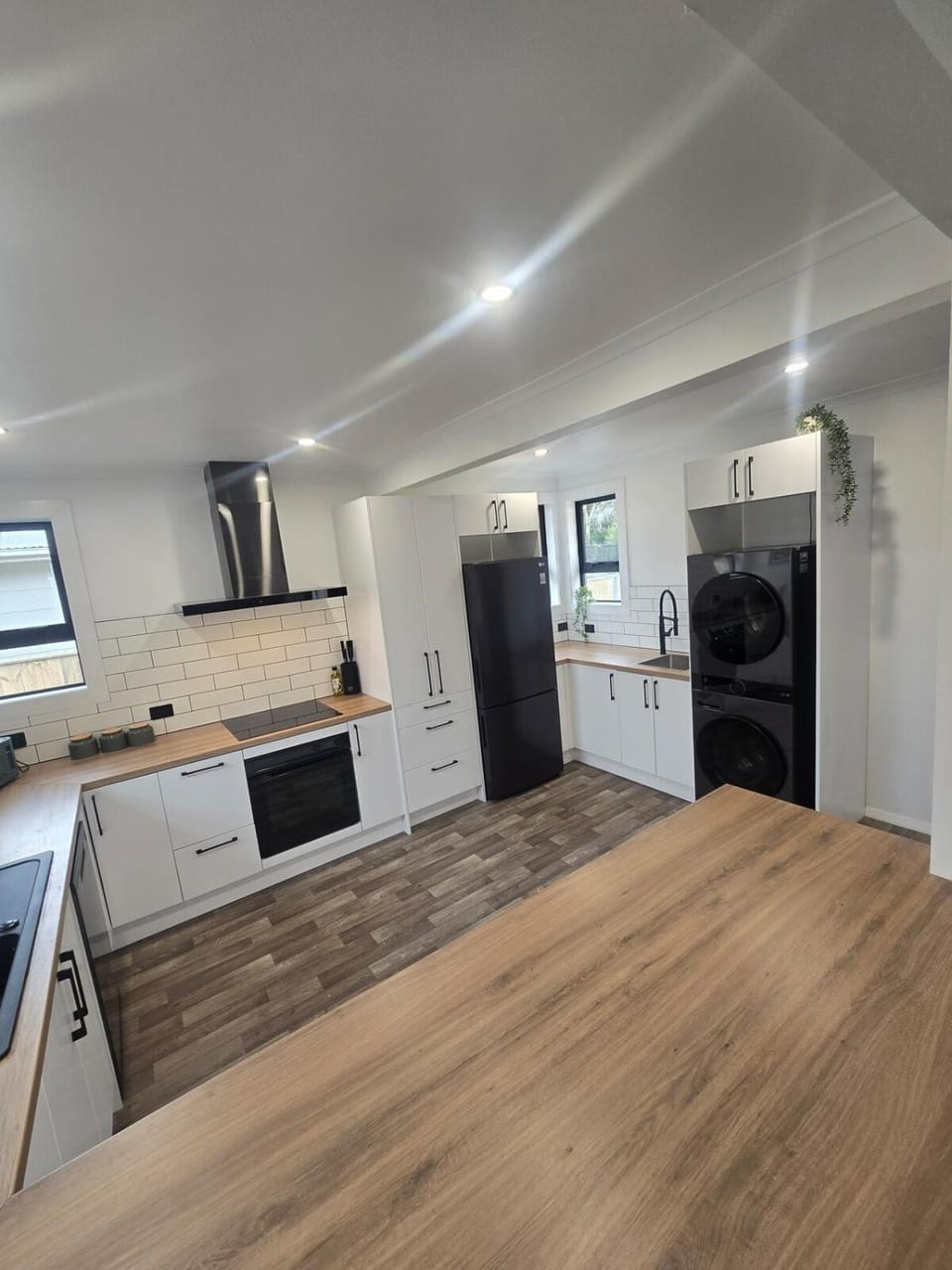 Kitchen or kitchenette, oven, stove