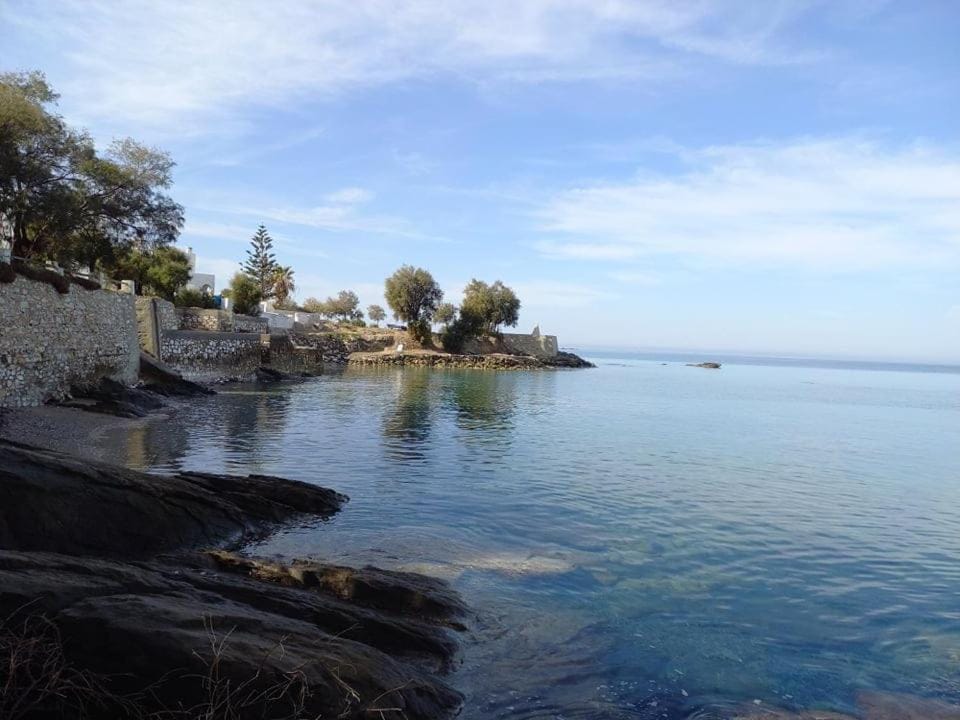 Nearby landmark, Beach