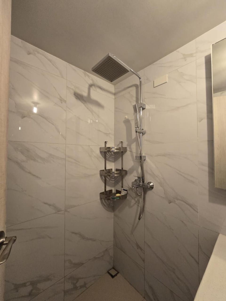 Mandani Bay Suites Tower 2 - Cebu City Apartment hotel in Lapu-Lapu City