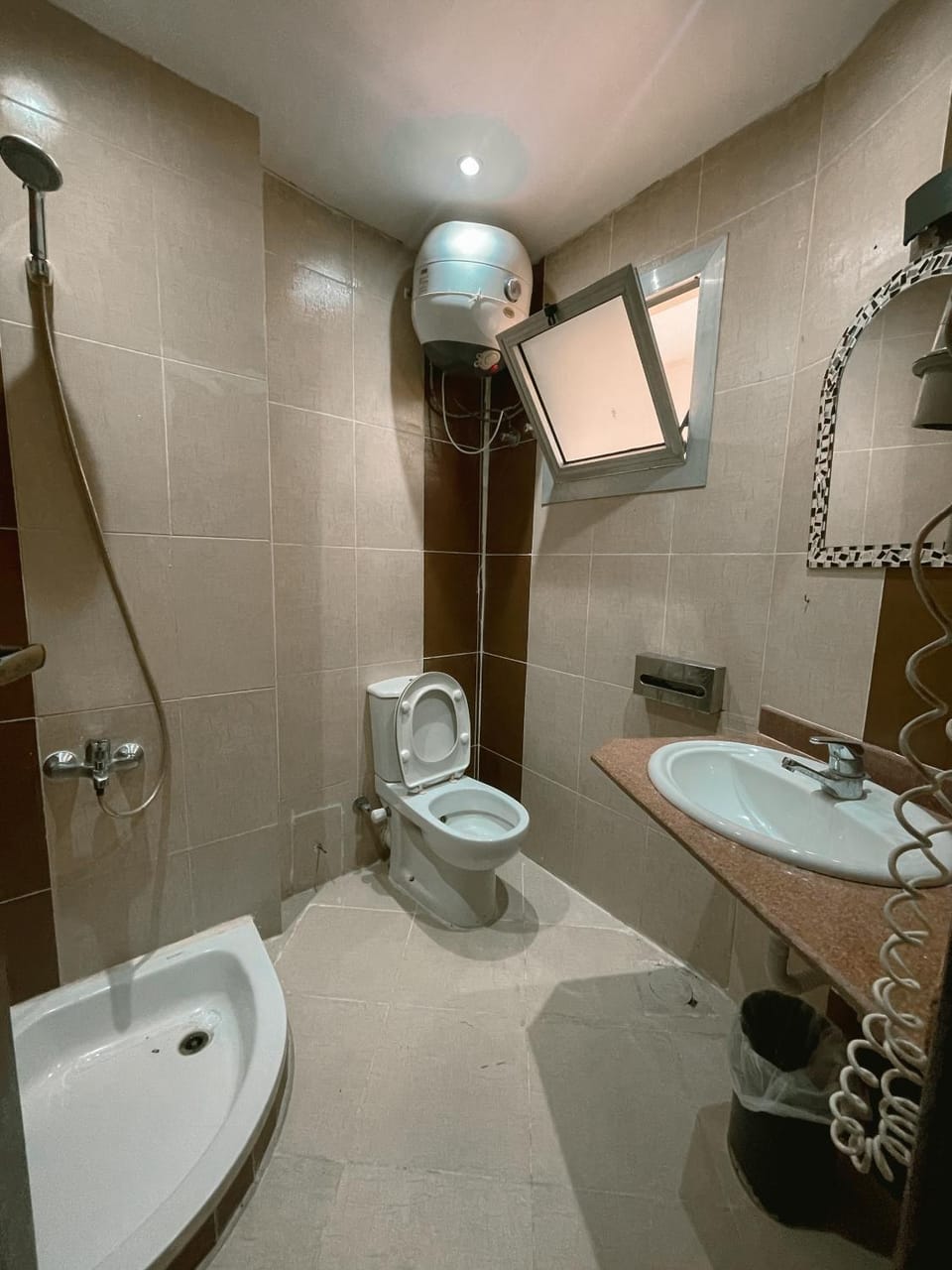 Shower, Toilet, Bathroom, bidet