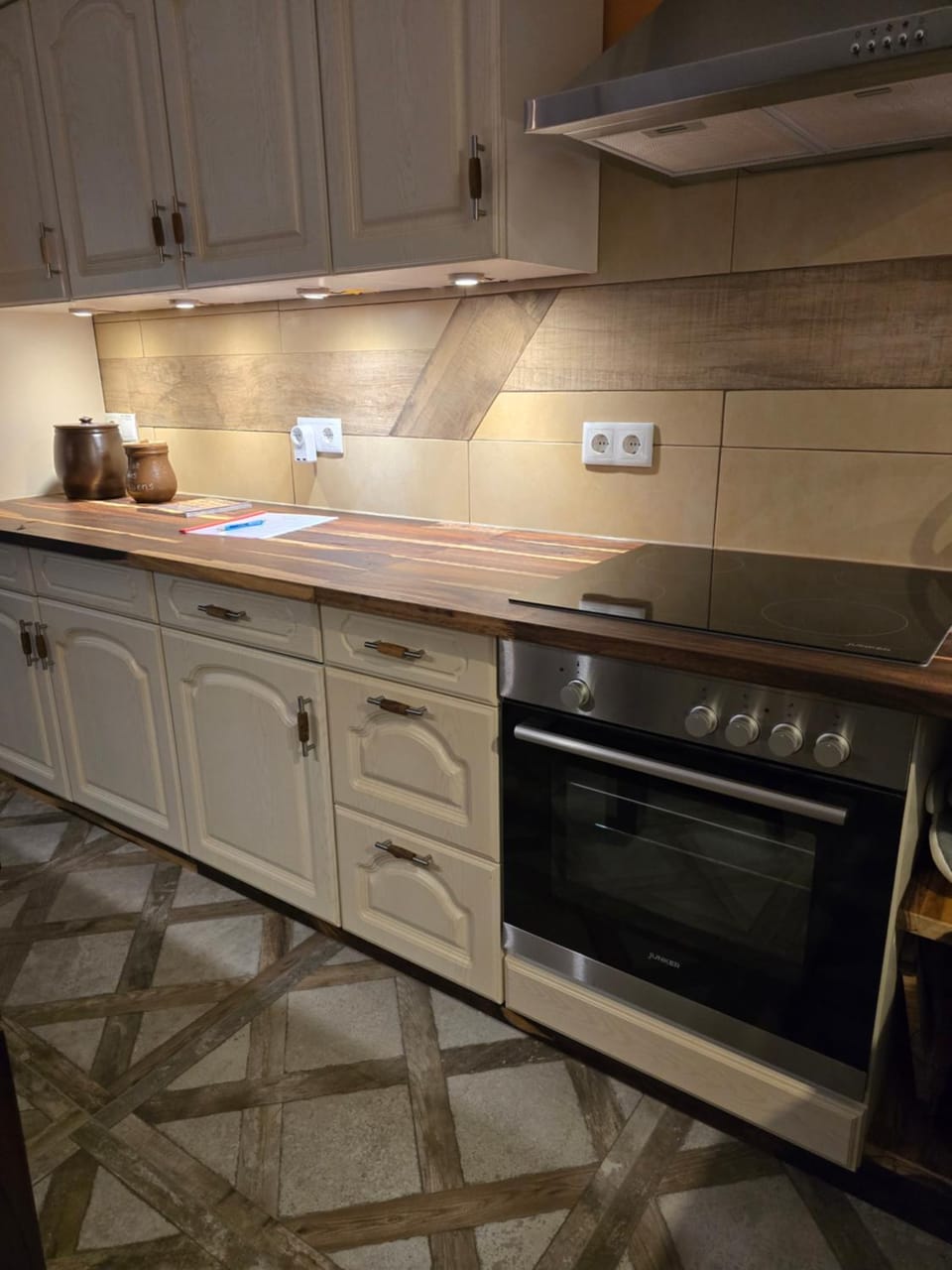 Kitchen or kitchenette, stove