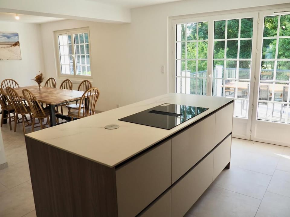Villa Les Rosiers private parking Villa in Hauts-de-France