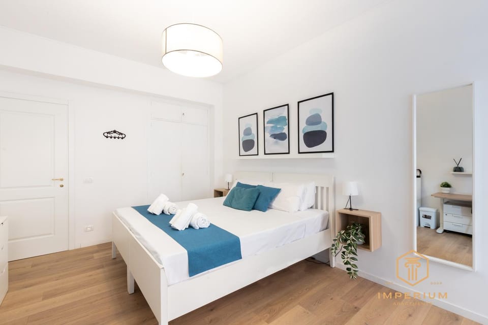 Bed, Photo of the whole room, Bedroom, towels, wardrobe