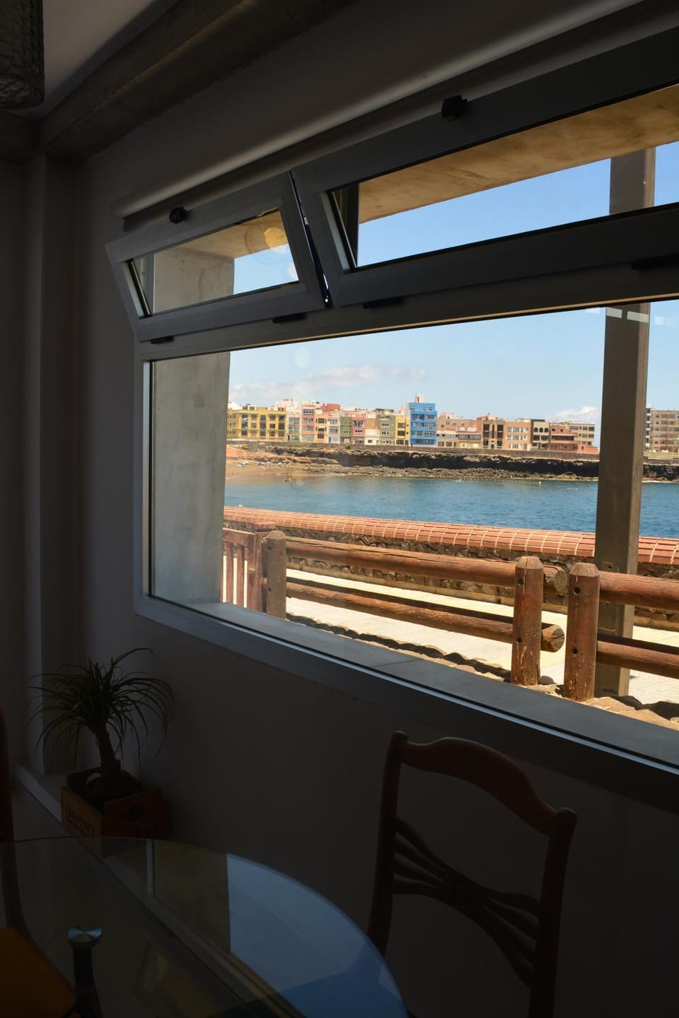 View (from property/room), Dining area, Sea view