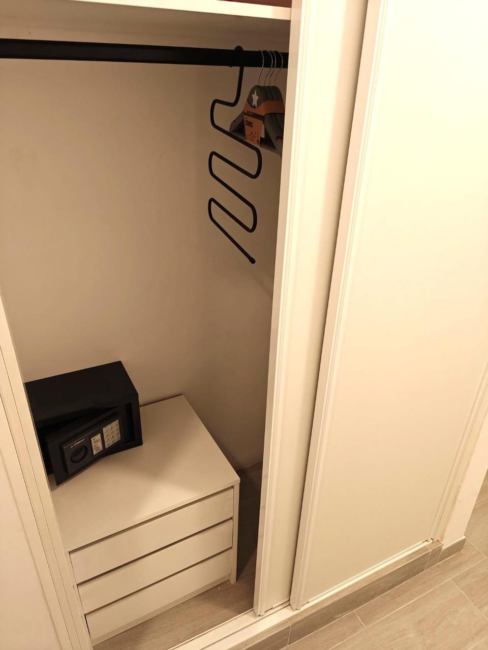 safe, wardrobe