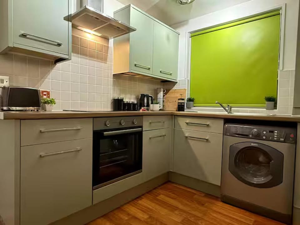 oven, stove, toaster, washing machine, dryer