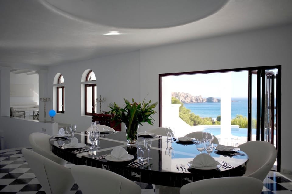 Rent Your Luxury 4 Bedroom Villa, Ibiza Villa 1277 Villa in Ibiza