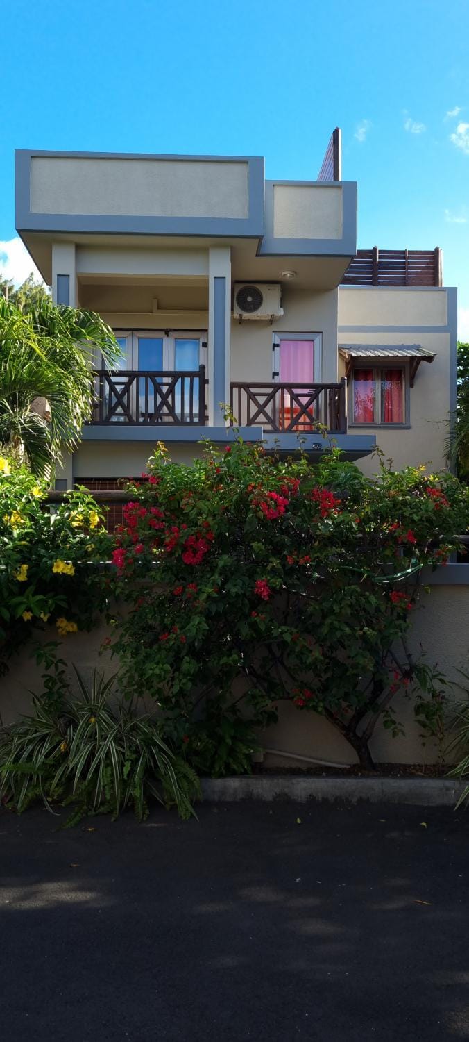 Villa Pacifique, maison spacieuse meublée, logement entier,piscine privee House in Flacq District, Mauritius