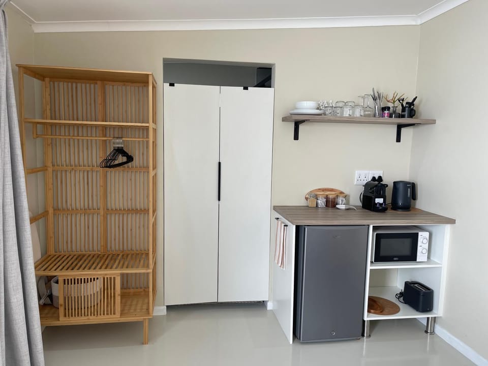 Nahoon Studio A Bed and Breakfast in Eastern Cape