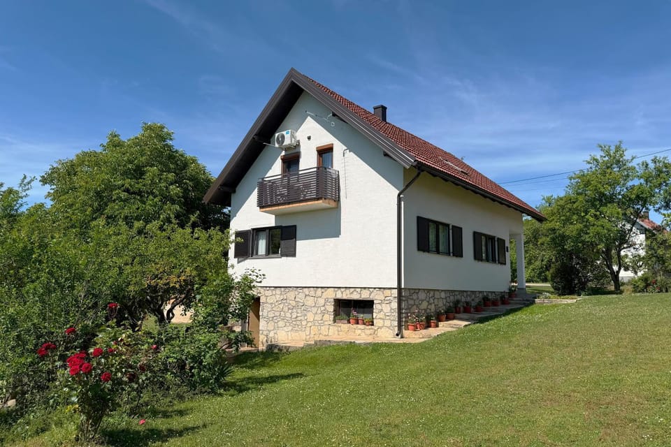 Property building, Balcony/Terrace