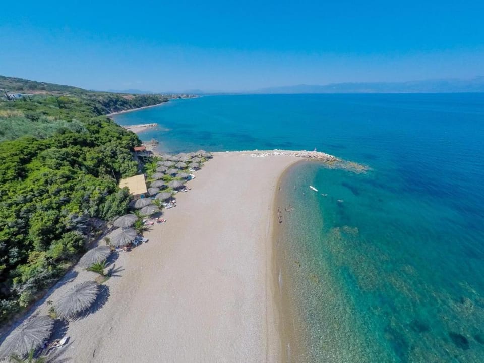 Armonia by the Sea - Majestic Seaside Retreat Villa in Messenia