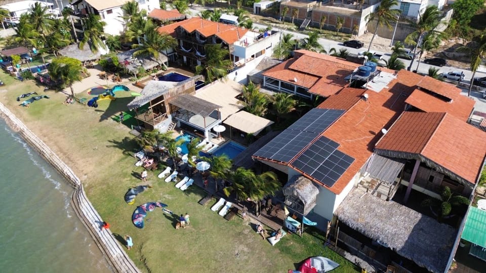 Property building, Natural landscape, Bird's eye view, Sea view, Sports