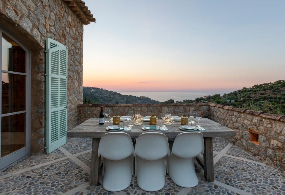 Mallorca Villa with Private Pool, Villa 1009 Villa in Deià