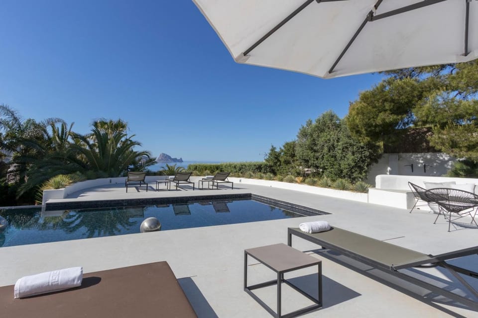 Secluded Paradise in Ibiza City, 1038 Villa in Ibiza