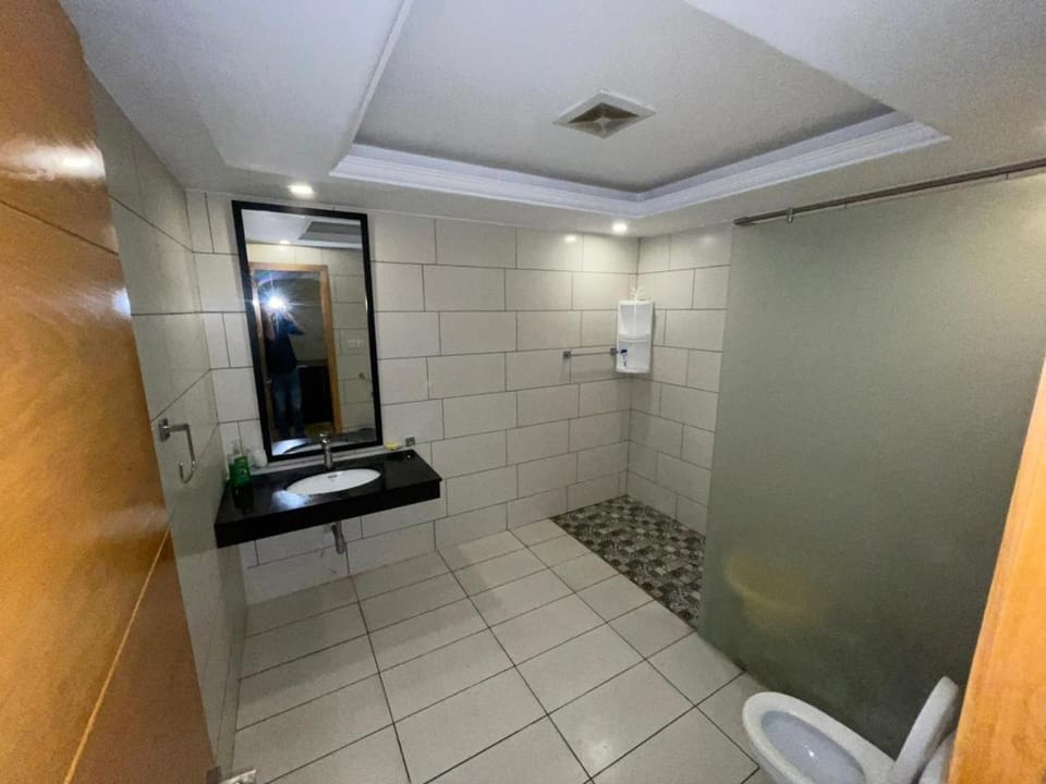 Havana Suites 2BHK Luxurious Apartment with Pool Gym & FreeNetflix At Bahria Town Apartment in Islamabad