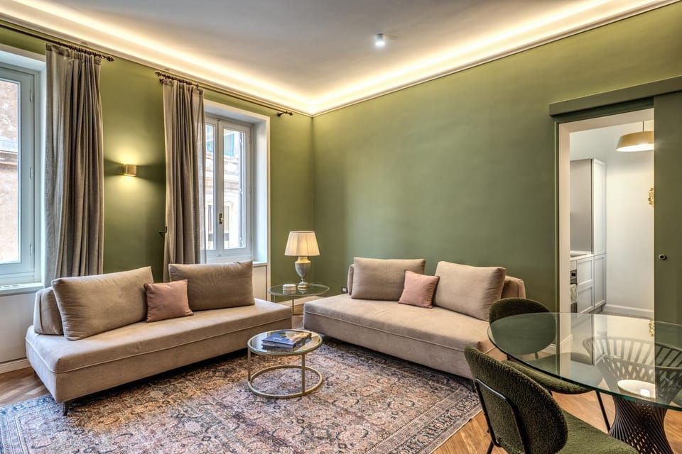 Living room, Seating area