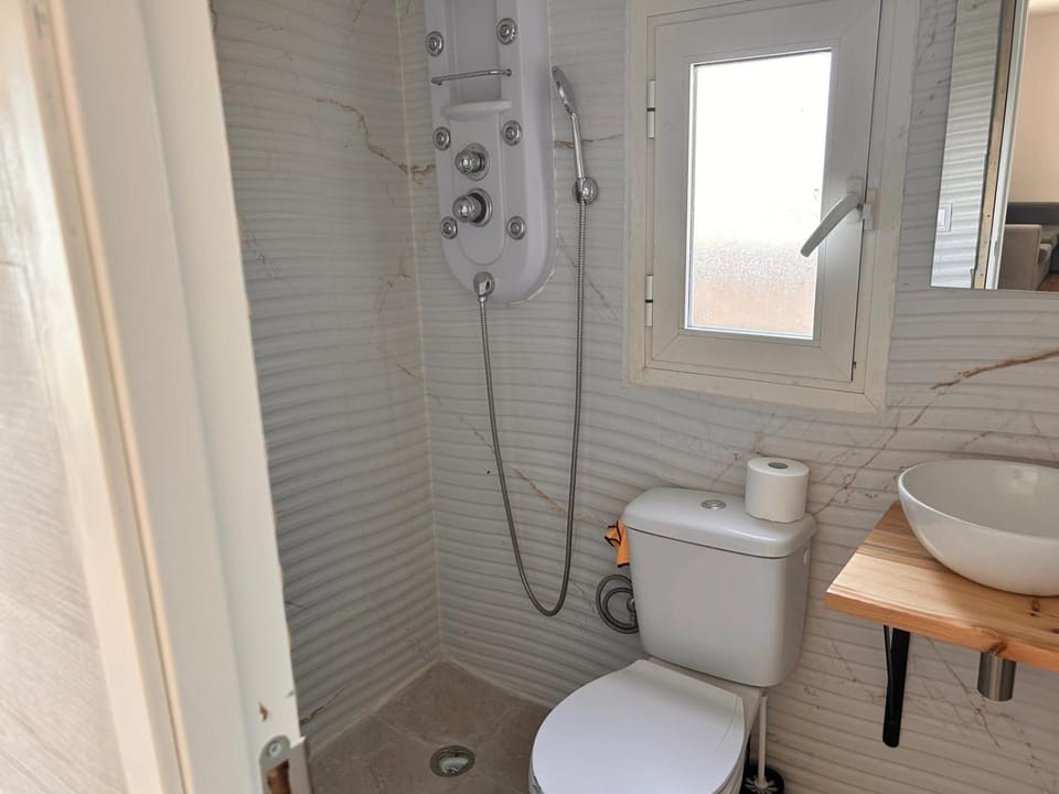 Chalet con piscina House in Baix Maestrat